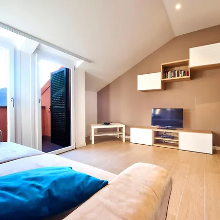 Apartamento Luxury 100mq With Private Terrace With View Near Varenna *
