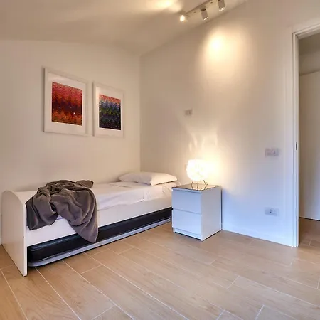 Apartamento Luxury 100mq With Private Terrace With View Near Varenna *