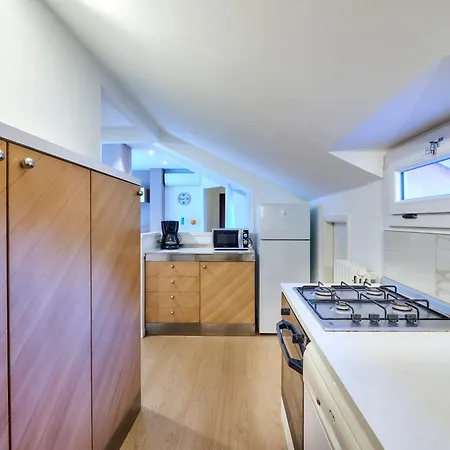 Apartamento Luxury 100mq With Private Terrace With View Near Varenna